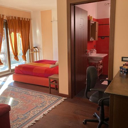 La Stanza Dei Segreti Hotel Aosta Kültér fotó