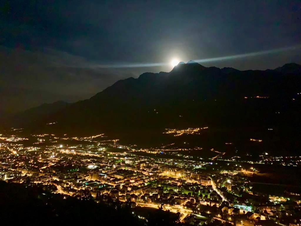 La Stanza Dei Segreti Hotel Aosta Kültér fotó